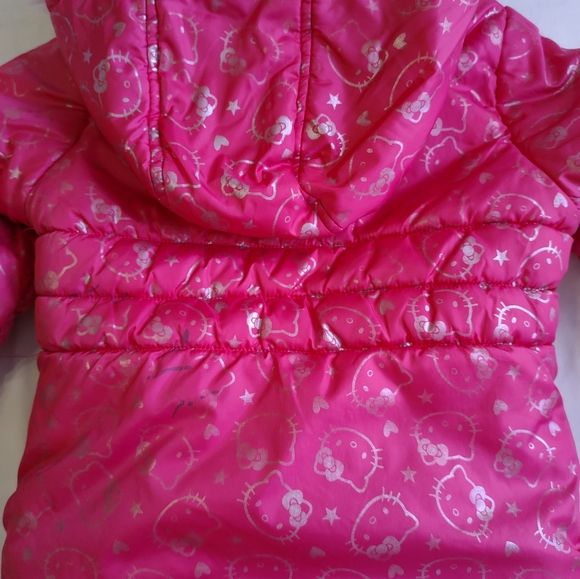 Hello kitty Jacket - Picture 15 of 16